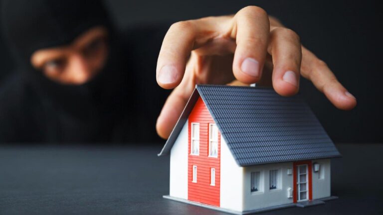 7 sinais de que sua casa precisa de mais segurança - Brasil Protege