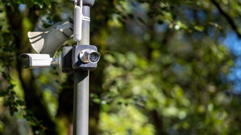 Segurança eletrônica no campo: como proteger sítios e fazendas - Brasil Protege